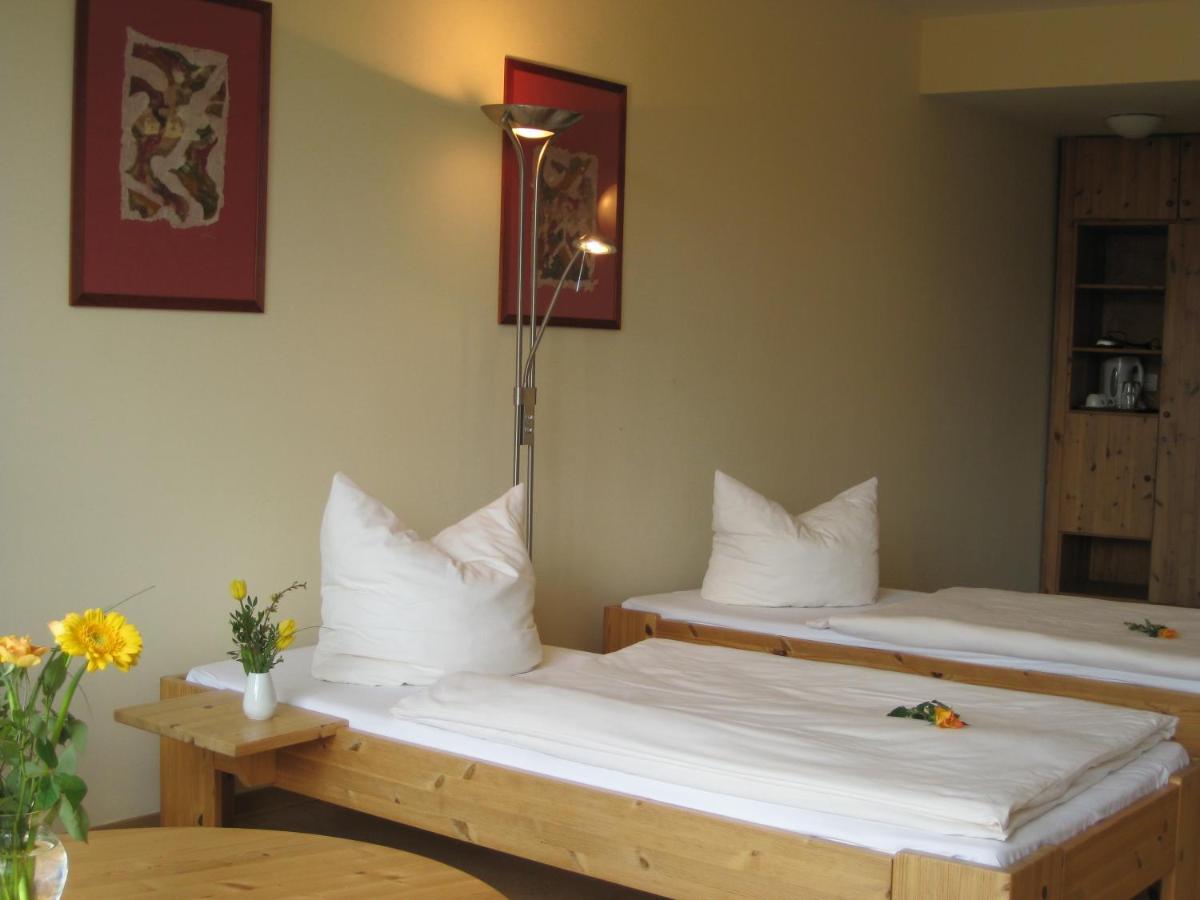 Doppelzimmer 12 Gaestehaus Muehlenstein Bad Sulze Buitenkant foto